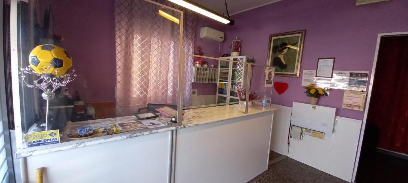 Hotel Violetta Parma Bagian luar foto